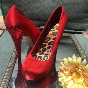 Glamorous Red HighHeels